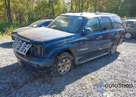 2005 Cadillac Escalade Standard z USA, uszkodzony, nr VIN 1GYEK63N35R257340